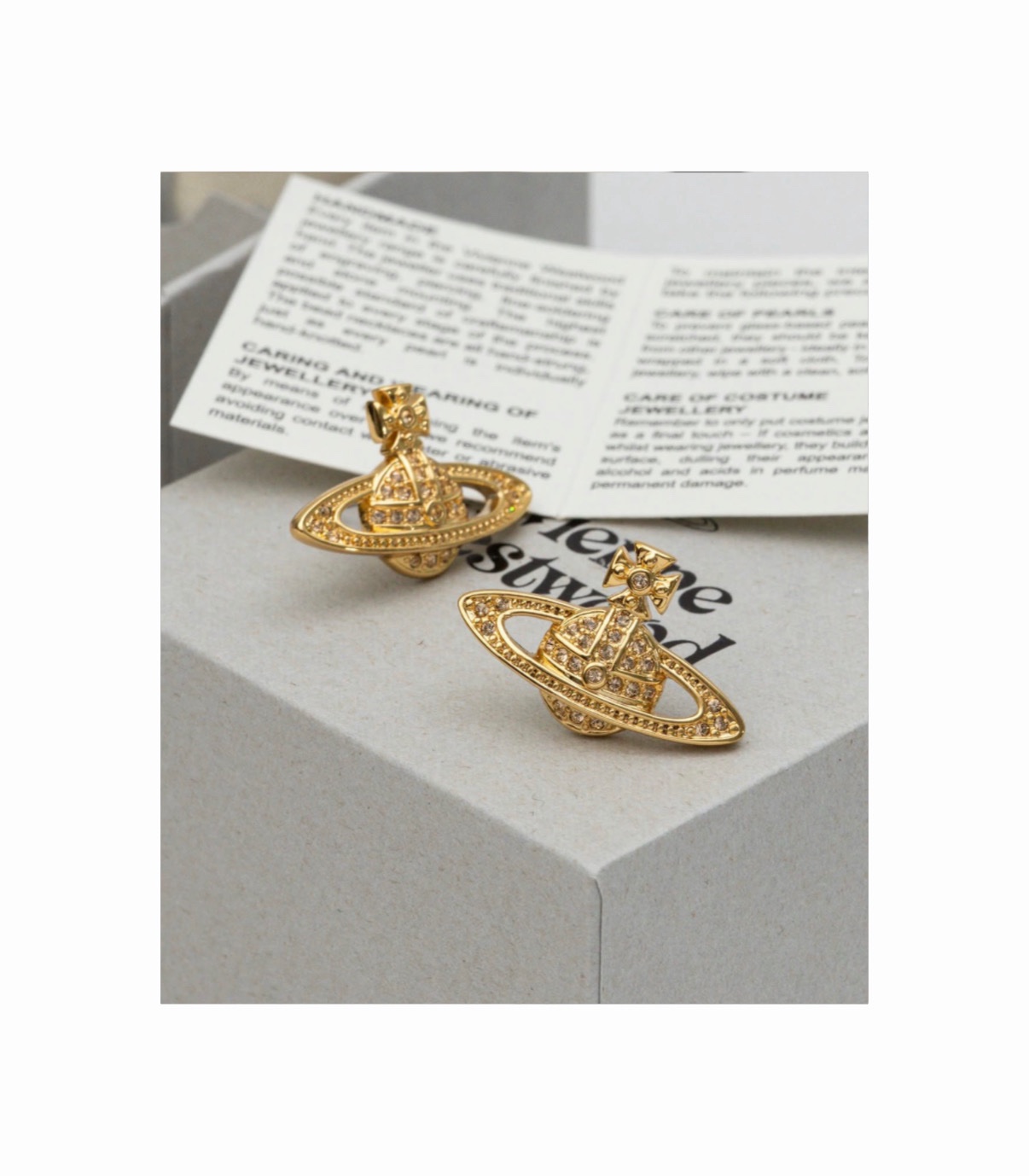 6d756125-af84-4803-b415-d7aa2500e11e